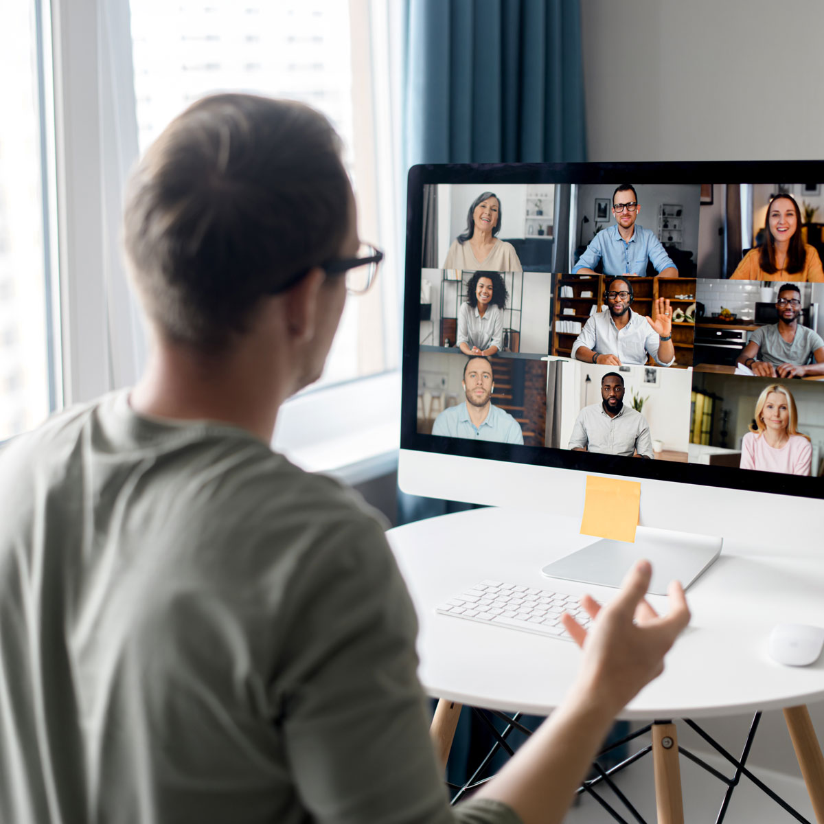 computer with MyCloud AI Receptionist
